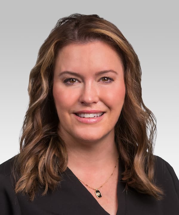 Amanda Wilkins Stephenson Headshot